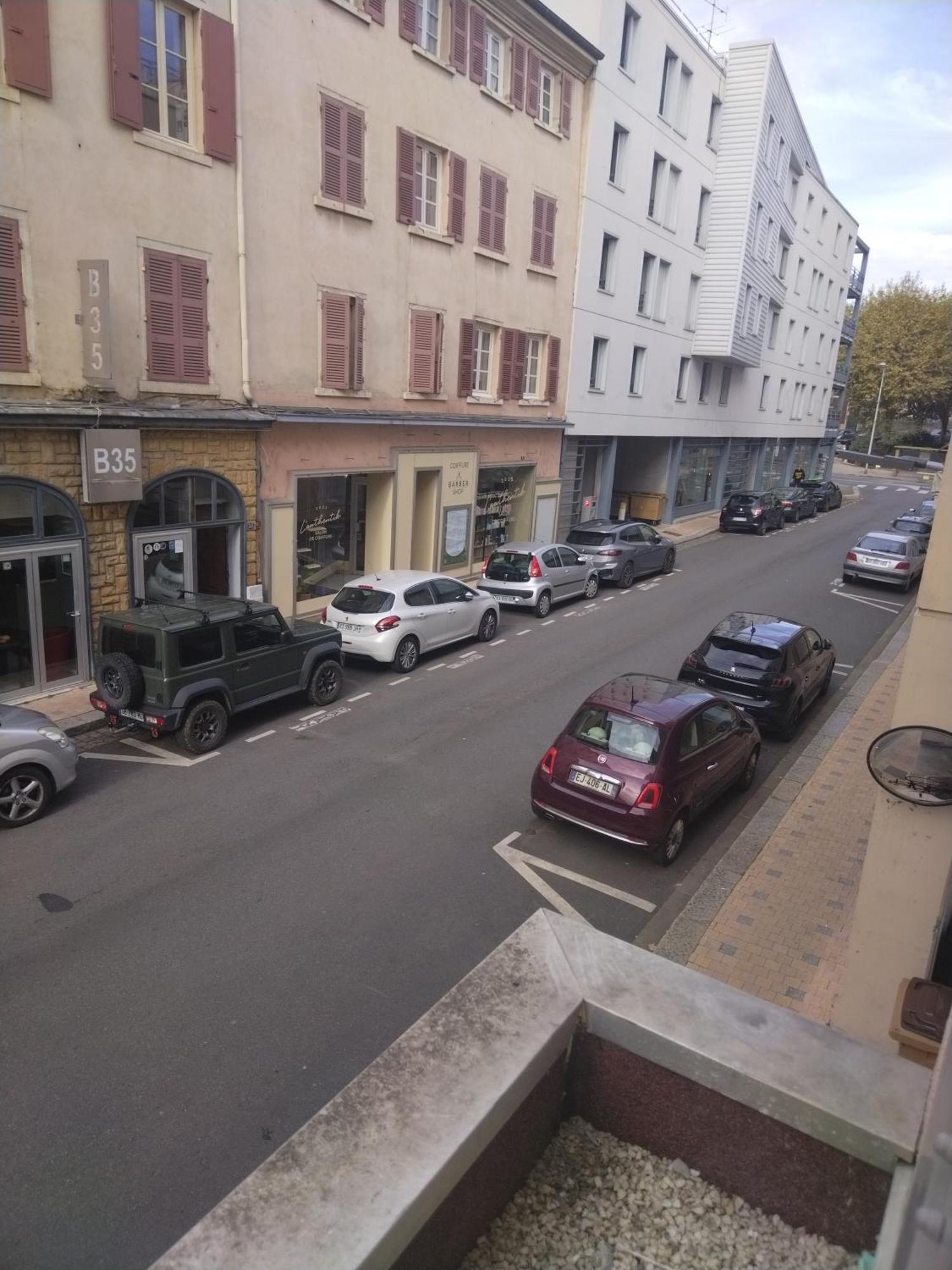 Kyriad Villefranche Sur Saone Exterior photo